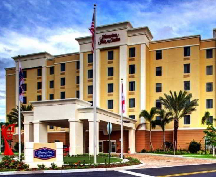 Hampton Inn And Suites Coconut Creek West Dixie Bend Exterior photo